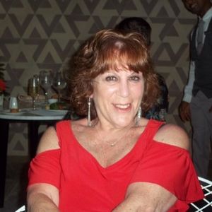 Meet your Posher, Beth